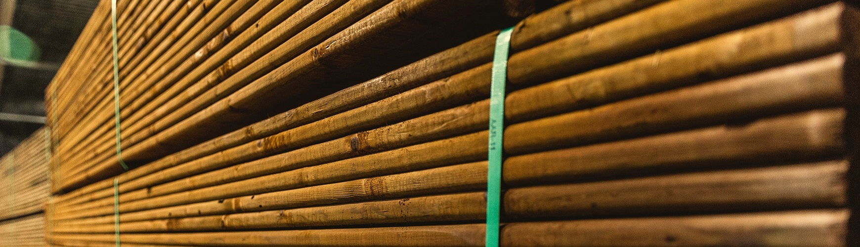 Treated lumber and accessories - Groupe Lebel inc.